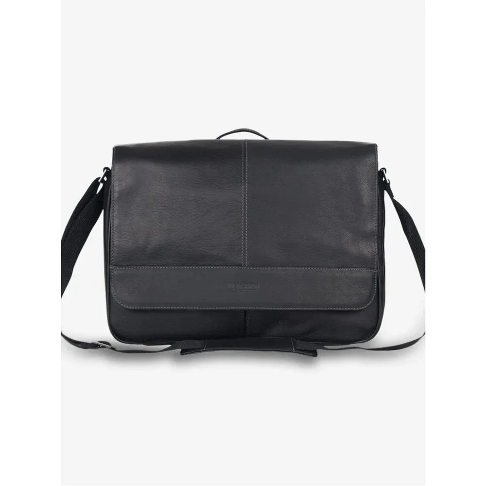 Kenneth Cole Black Leather Messenger COLOMBIAN LEATHER CROSSBODY MESSENGER BAG